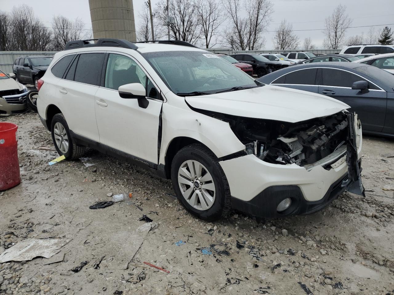 2018 Subaru Outback - Image 4