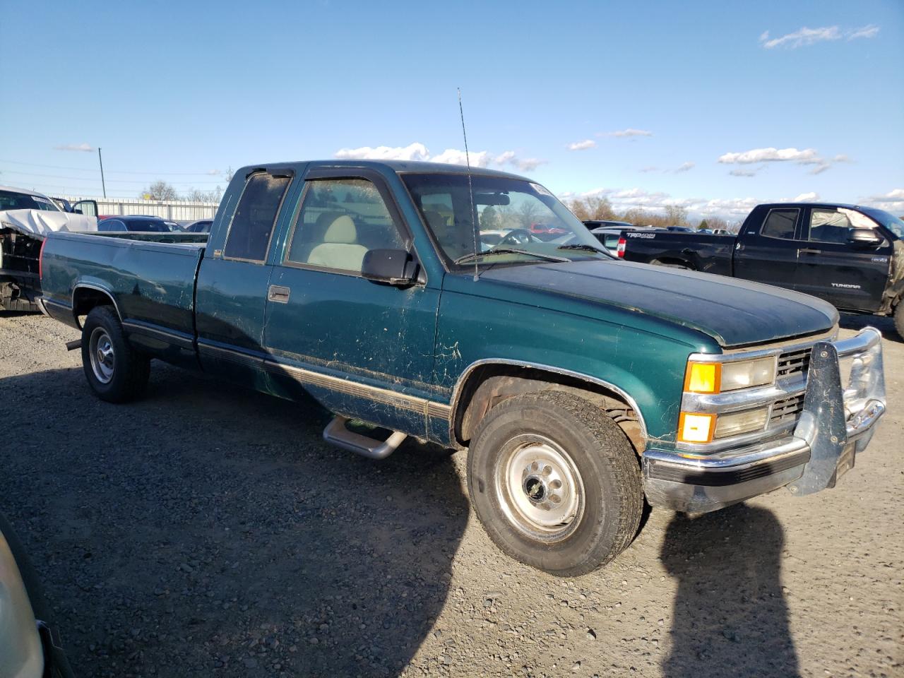 1996 Chevrolet GMT-400 - Image 4