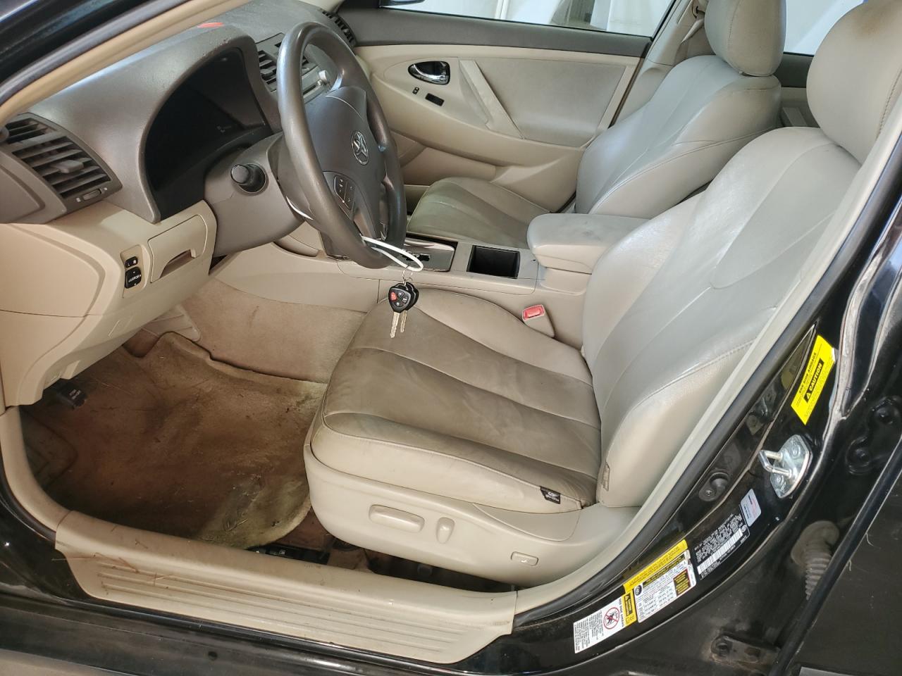 2009 Toyota Camry - Image 7