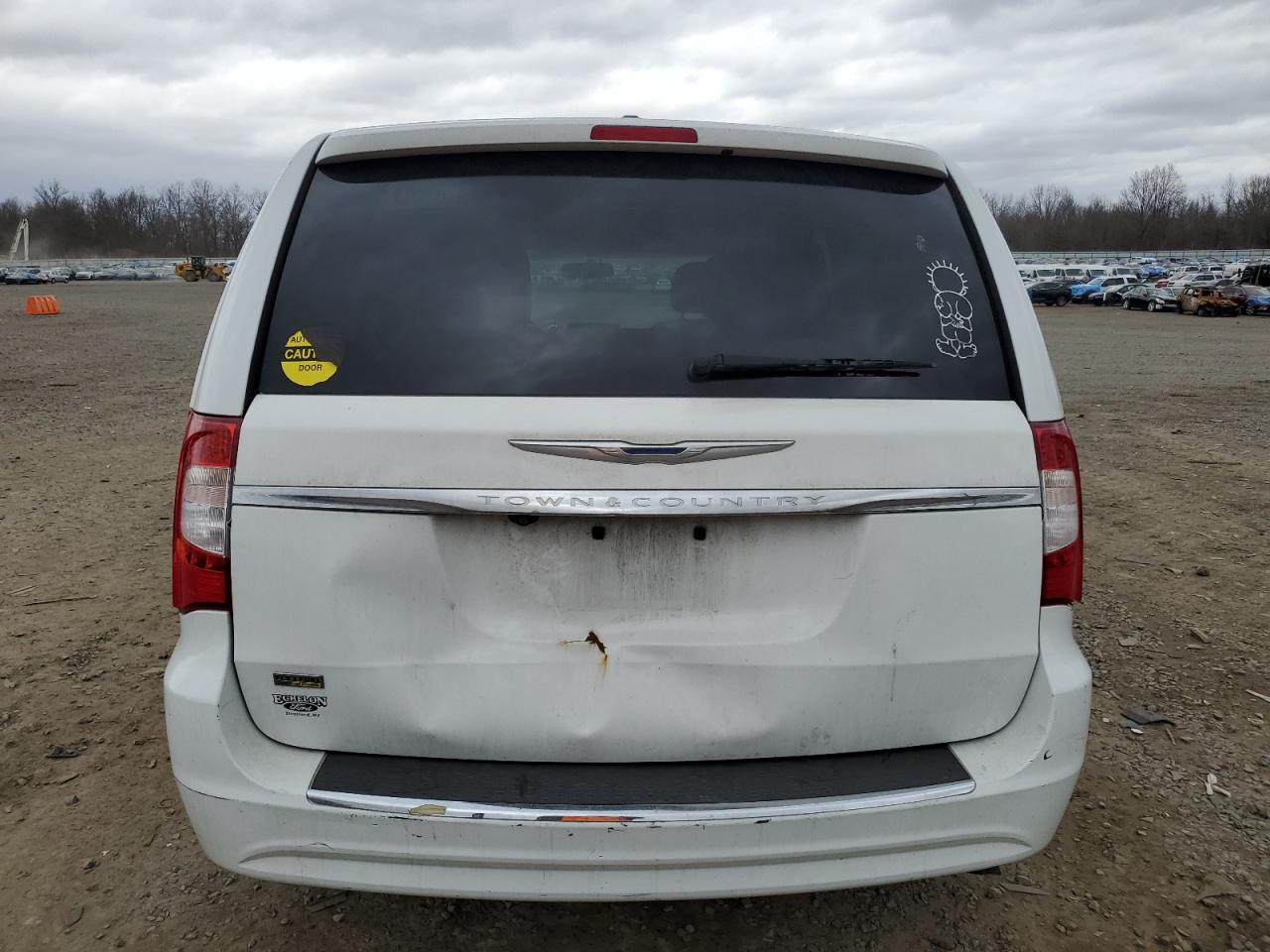 2014 Chrysler Town & Country - Image 6