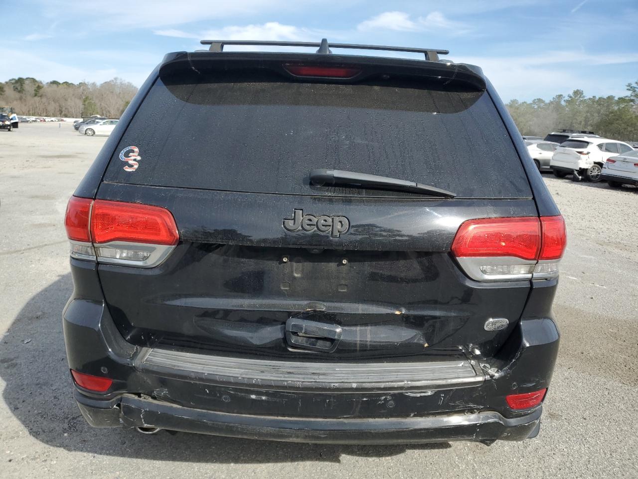 2017 Jeep Grand Cherokee - Image 6
