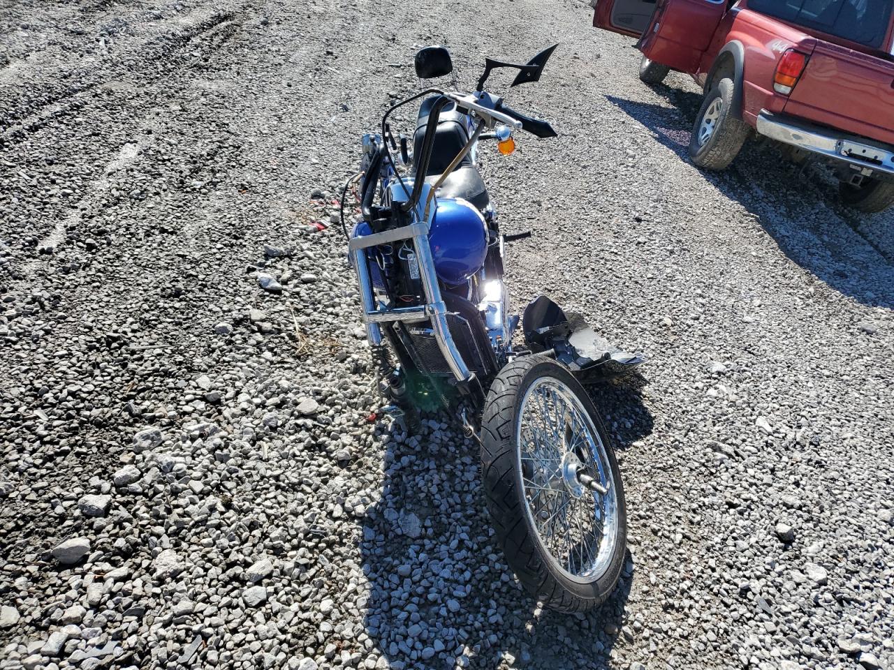2005 Kawasaki Vn800 na sprzedaż w Walton, KY - All Over