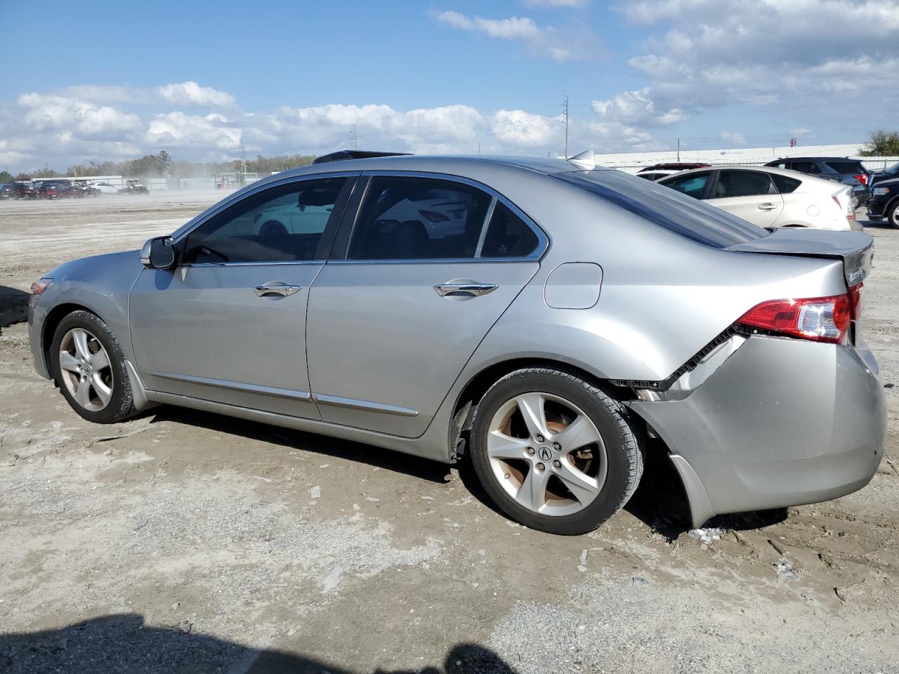 2010 Acura TSX - Image 2