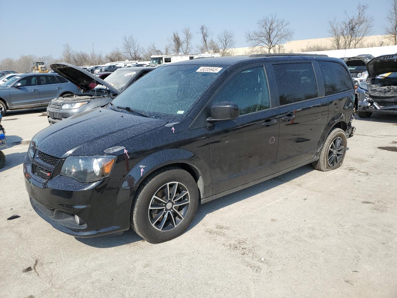 2018 Dodge Caravan - Image 1