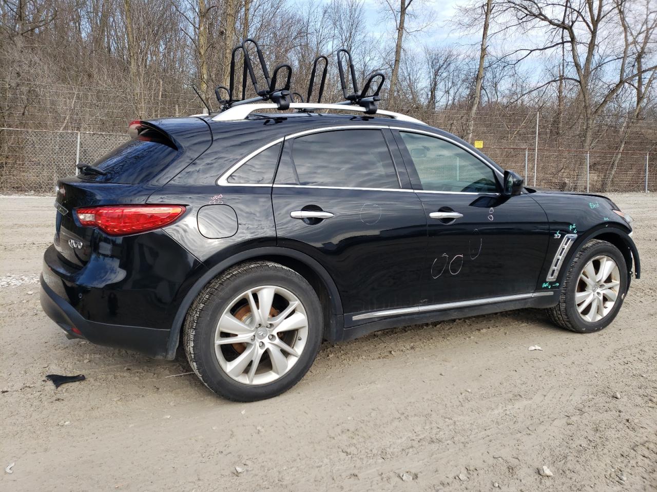 2014 Infiniti QX70 - Image 3