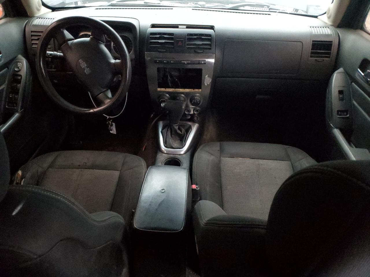 2007 Hummer H3 - Image 8