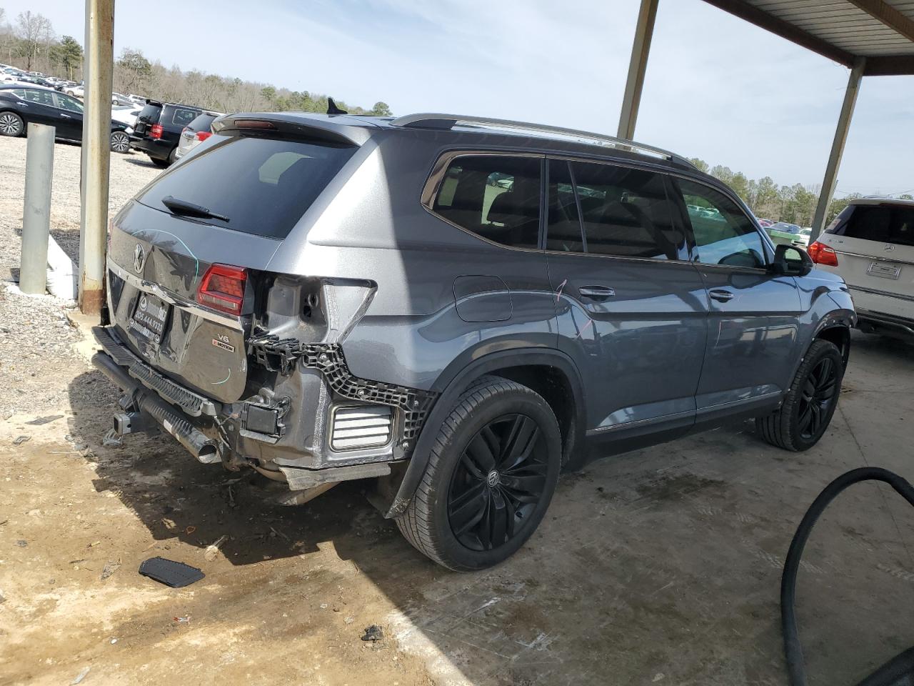 2018 Volkswagen Atlas - Image 3