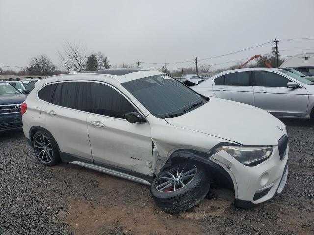  BMW X1 2016 Biały