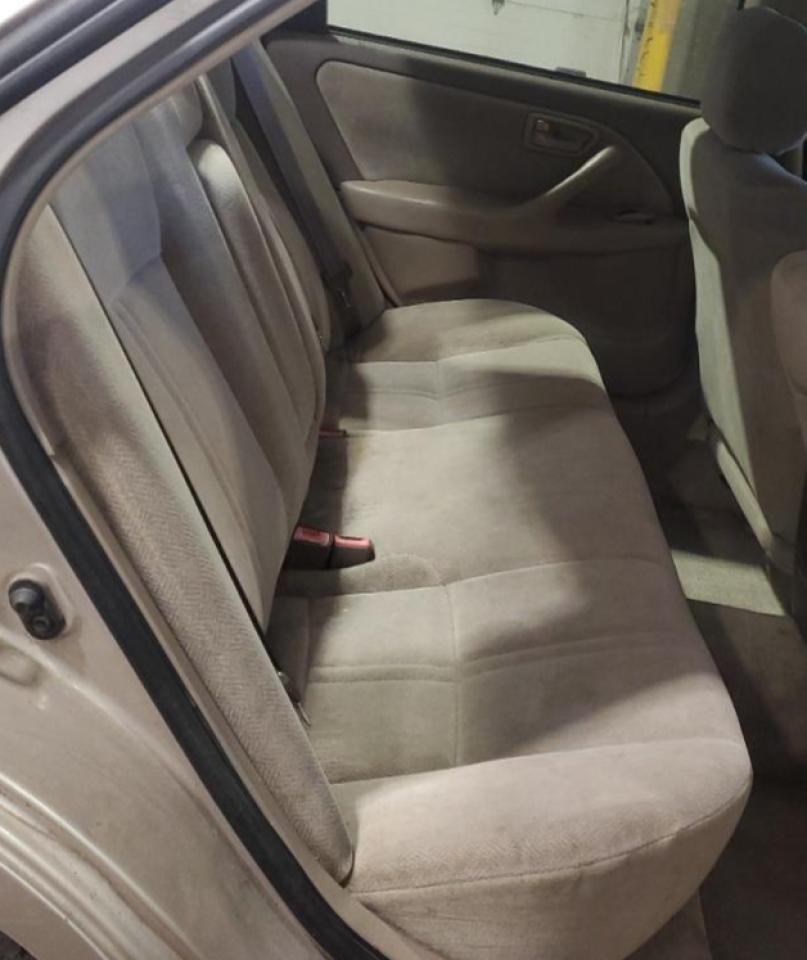 2001 Toyota Camry - Image 10
