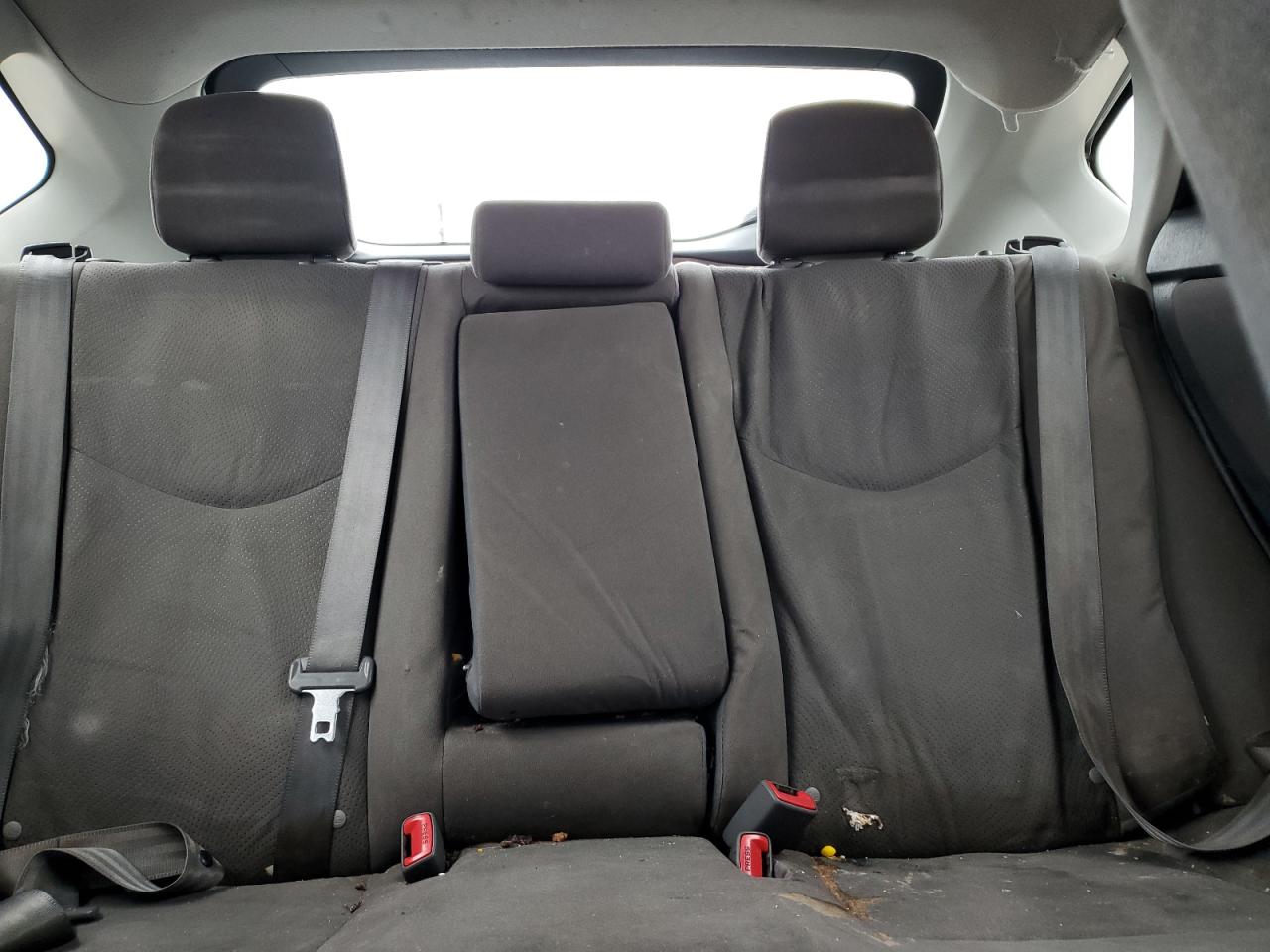 2015 Toyota Prius - Image 10