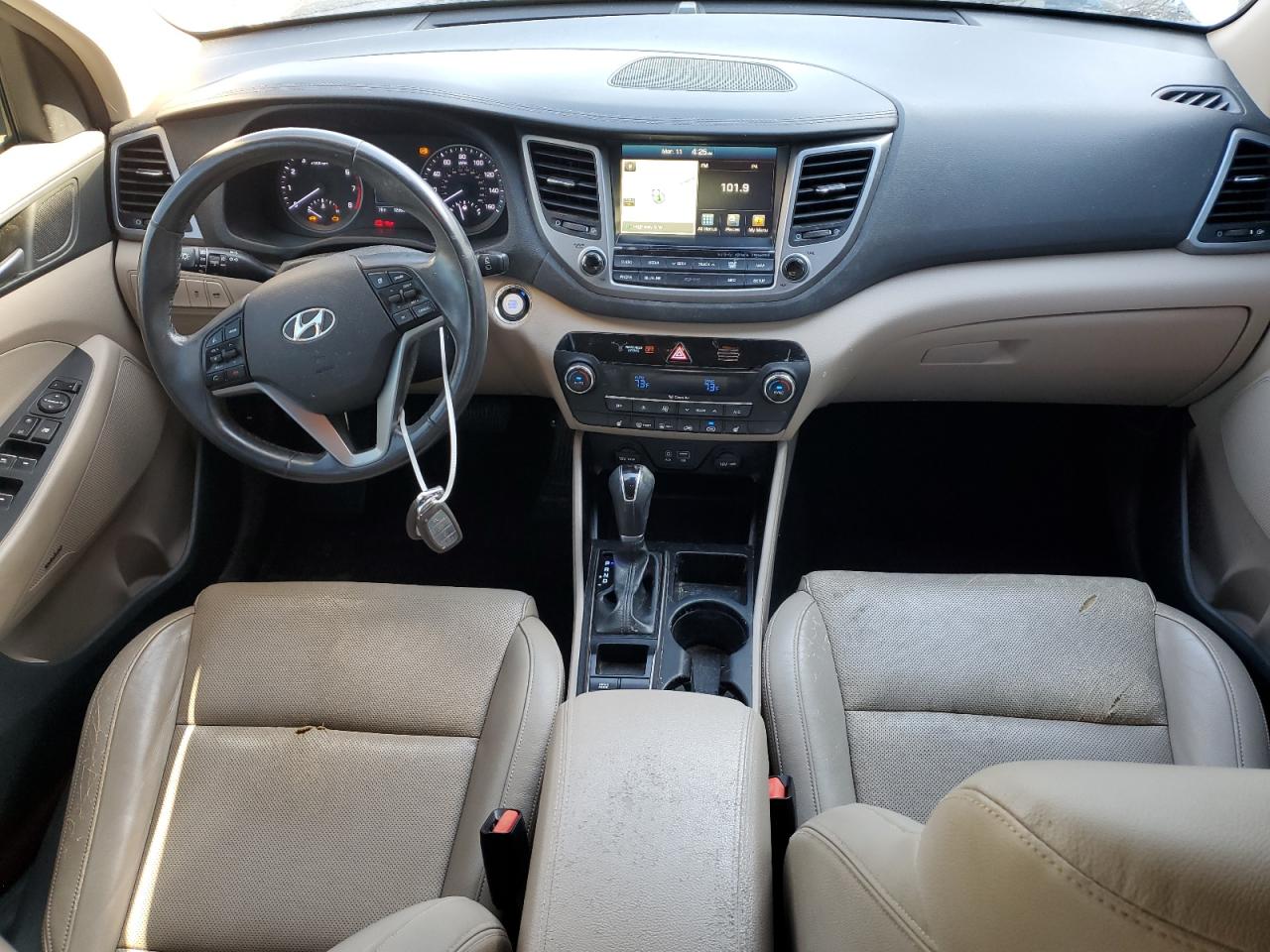 2017 Hyundai Tucson - Image 8