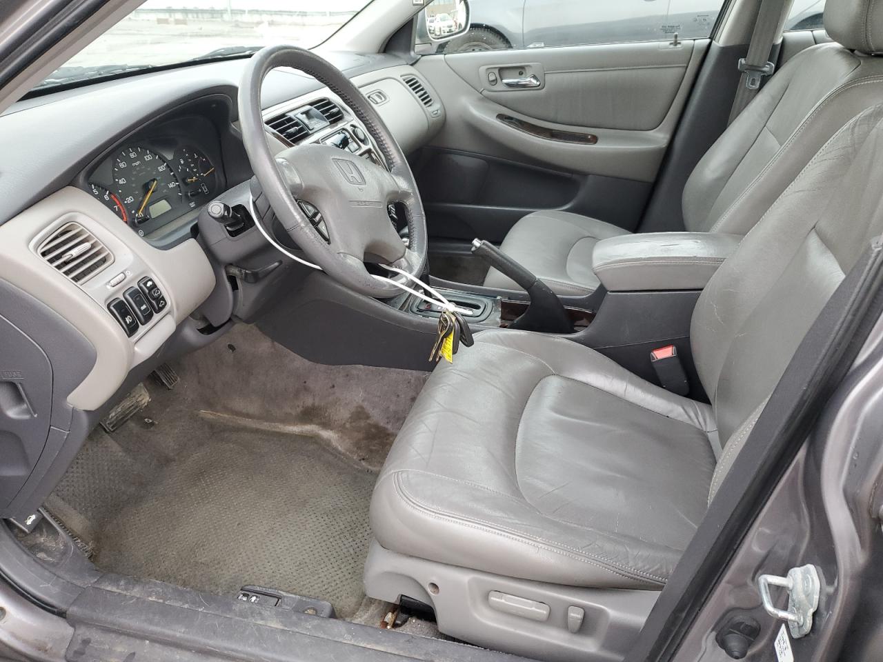 2000 Honda Accord - Image 7
