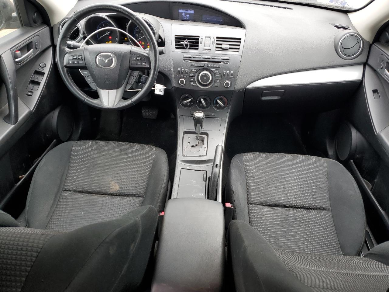 2012 Mazda 3 - Image 8