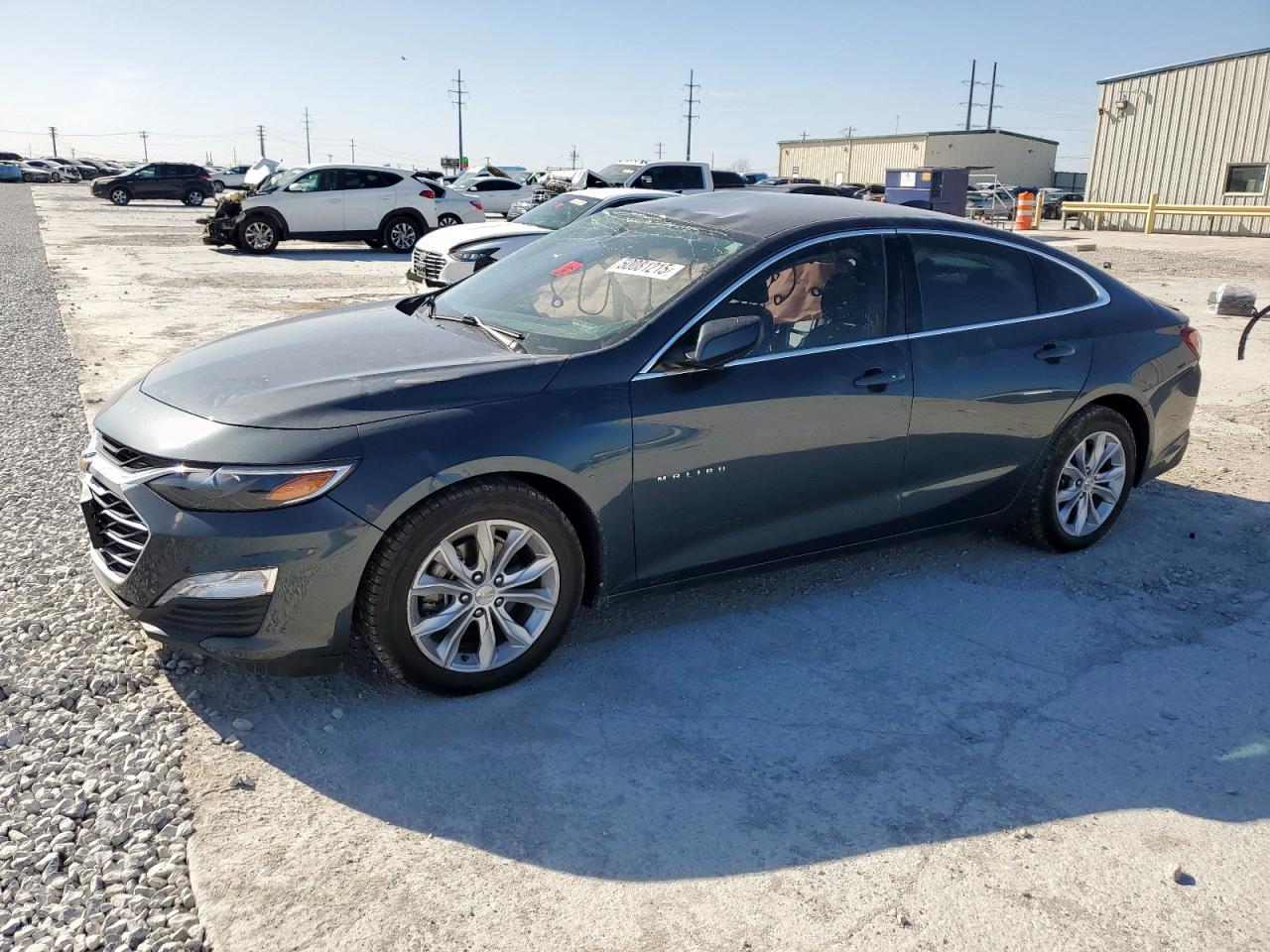 2019 Chevrolet Malibu Lt for Sale in Haslet, TX - Side
