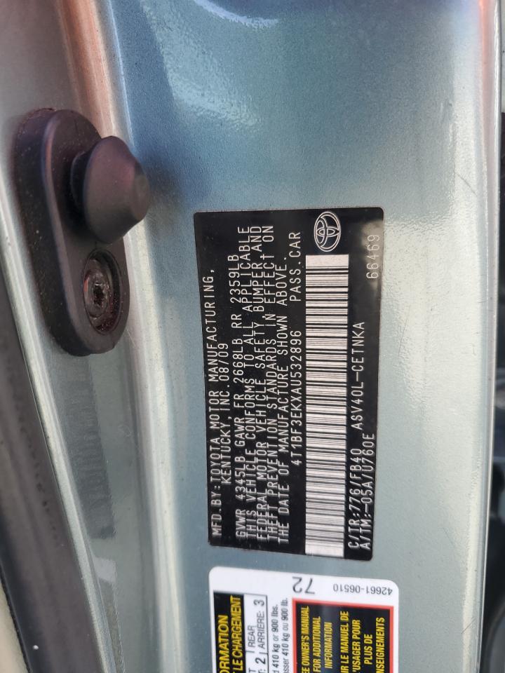 2010 Toyota Camry - Image 12