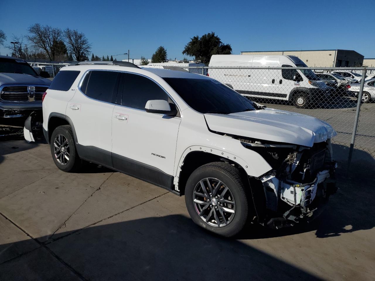 2019 GMC Acadia - Image 4