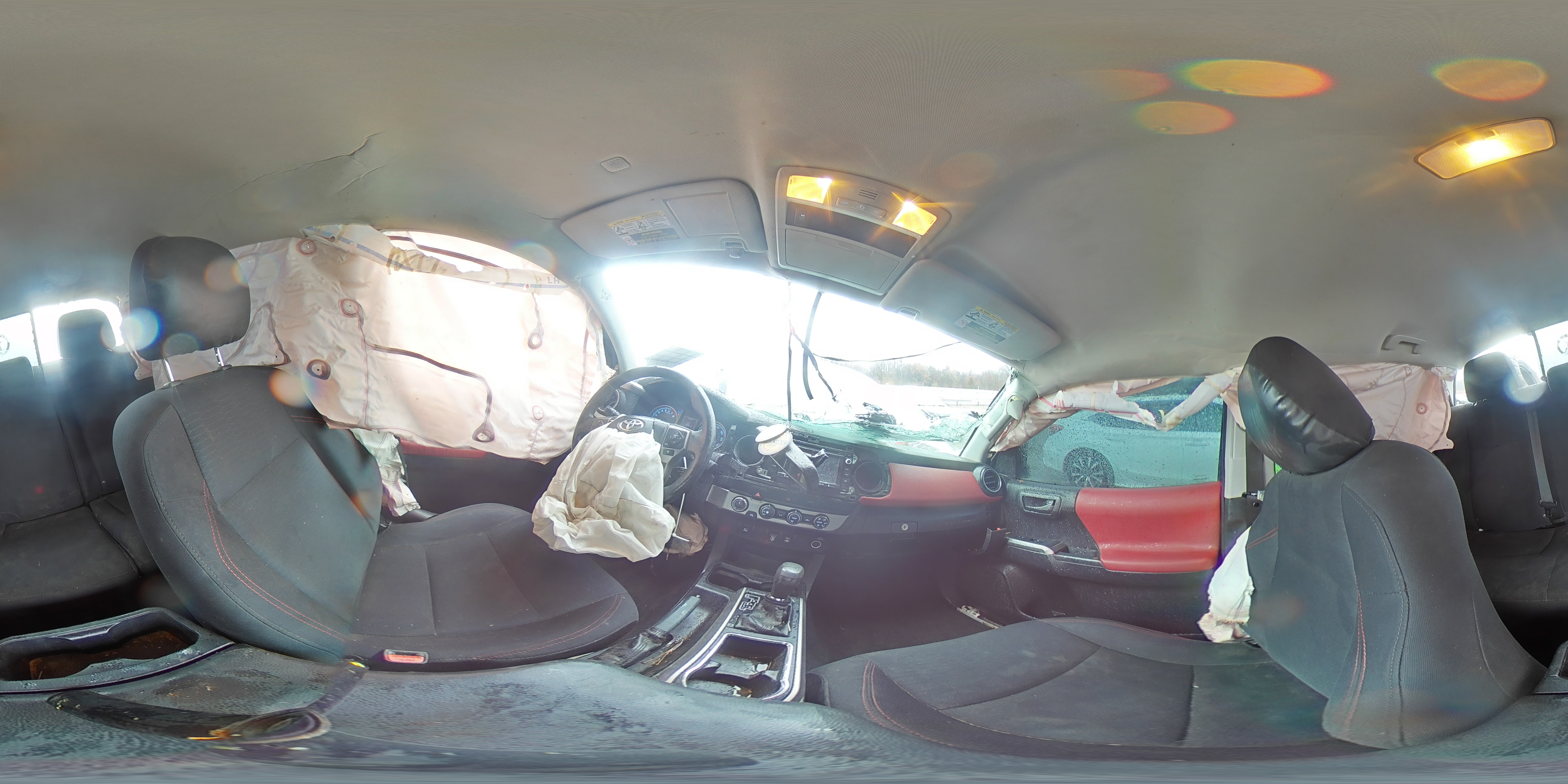 2019 Toyota Tacoma - Image 14