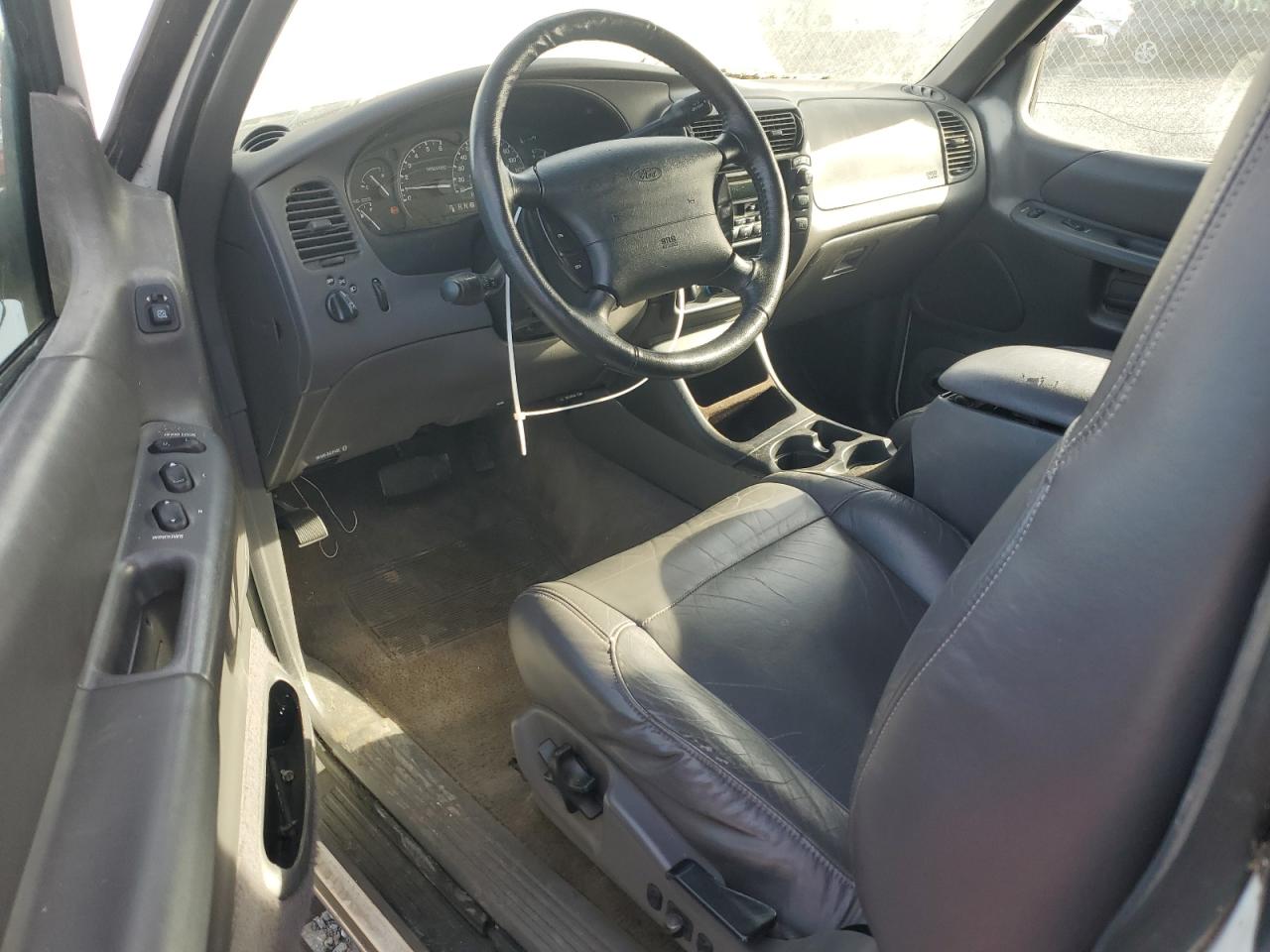 1999 Ford Explorer VIN: 1FMYU24X7XUC50909 Lot: 50254305