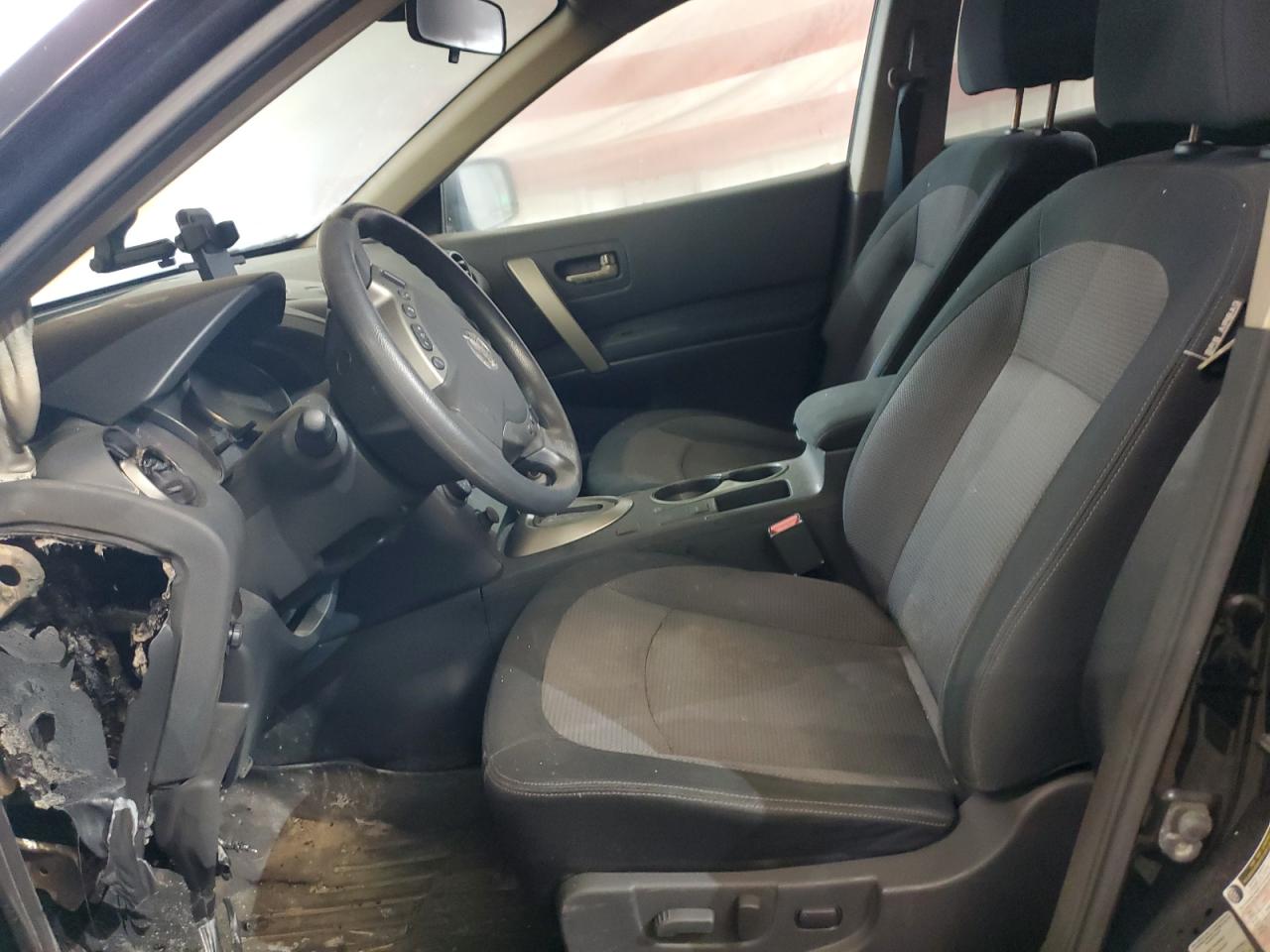 2012 Nissan Rogue - Image 7