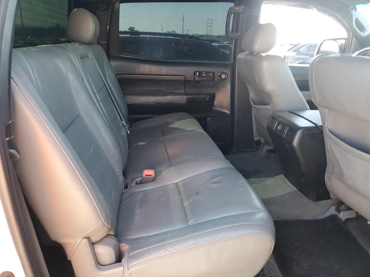 2007 Toyota Tundra - Image 10