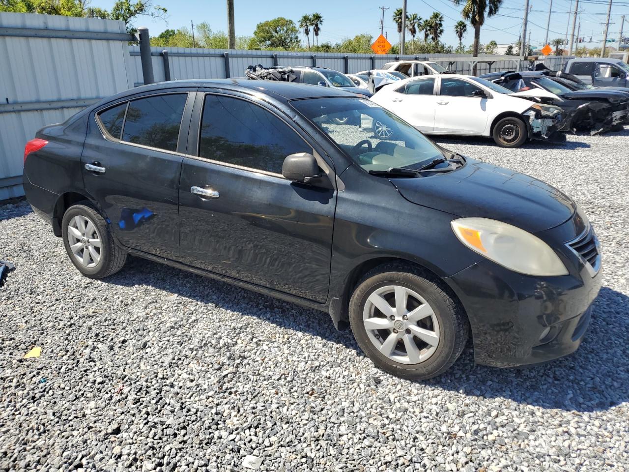 2012 Nissan Versa - Image 4