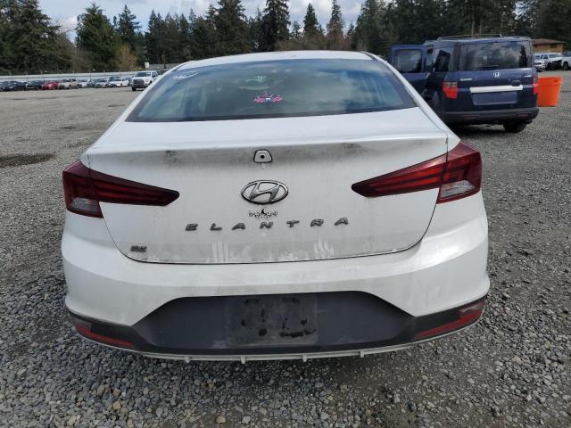  HYUNDAI ELANTRA 2019 Белы