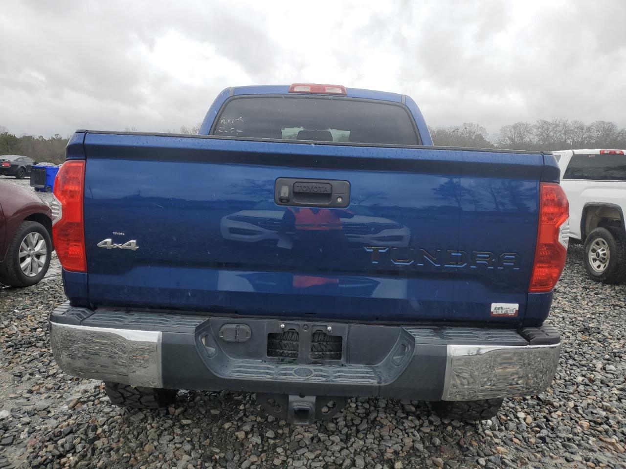 2015 Toyota Tundra - Image 6