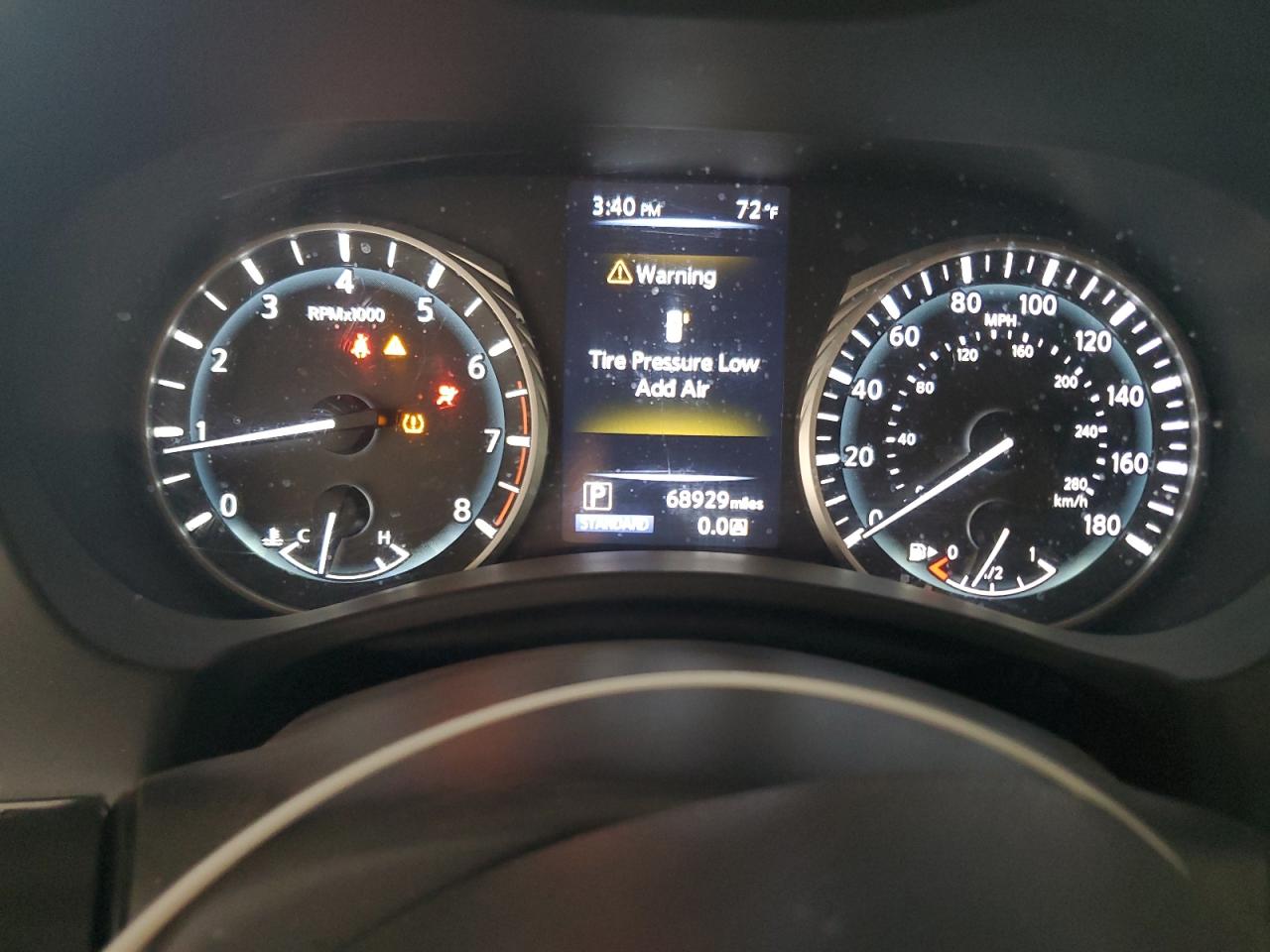 2018 Infiniti Q50 - Image 9