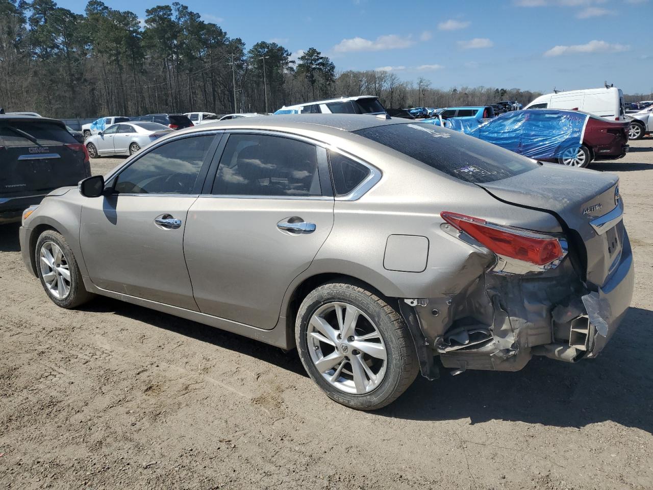 2013 Nissan Altima - Image 2