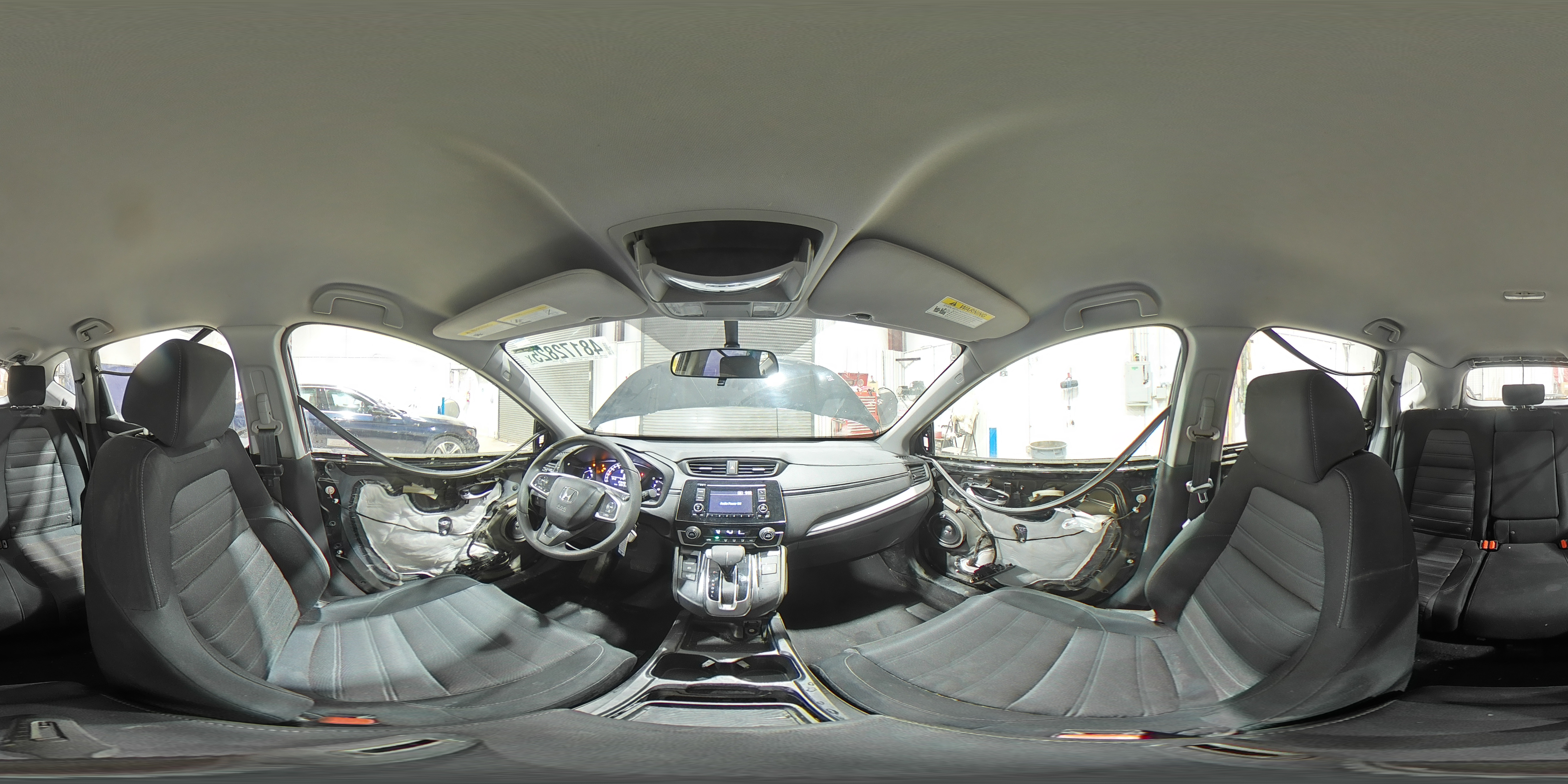 2018 Honda CR-V - Image 13