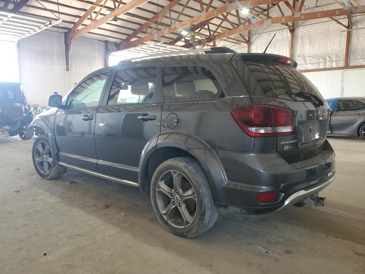 2018 Dodge Journey - Image 2