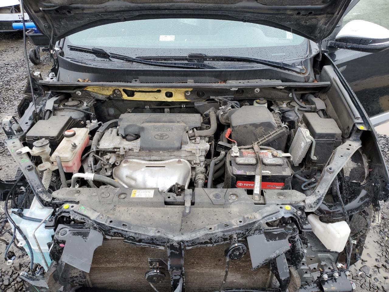 2016 Toyota RAV 4 - Image 12