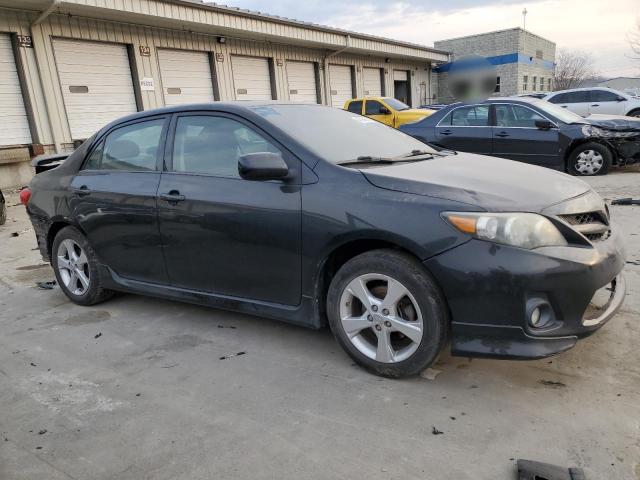  TOYOTA COROLLA 2013 Czarny