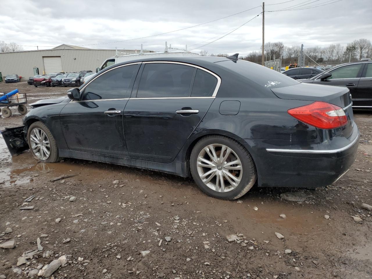 2012 Hyundai Genesis - Image 2