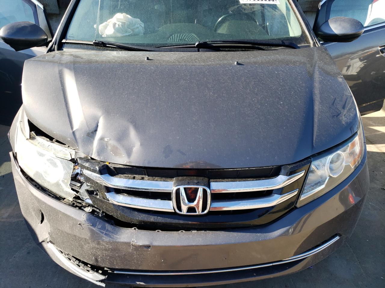 2015 Honda Odyssey - Image 12