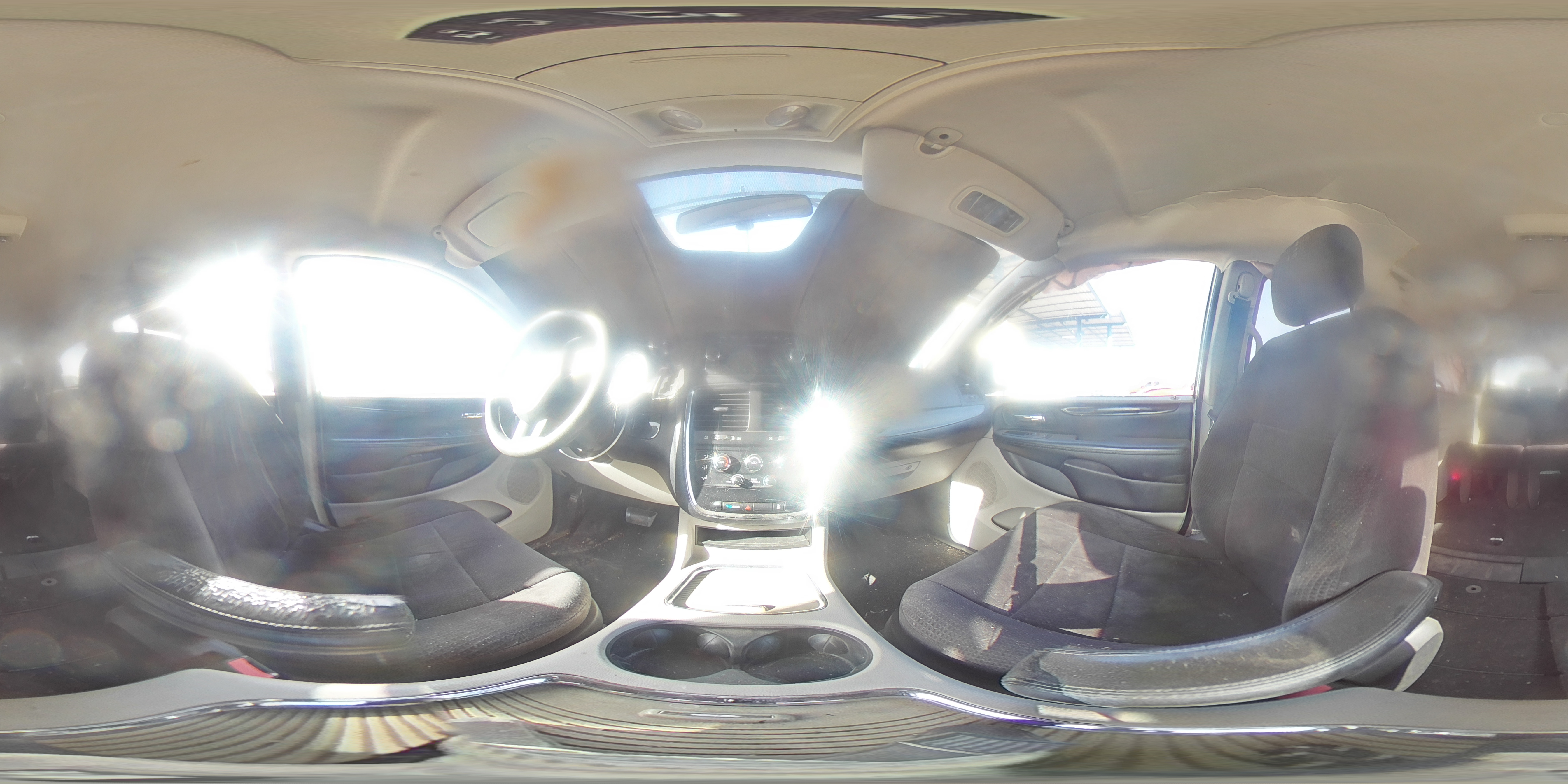 2013 Dodge Caravan - Image 14