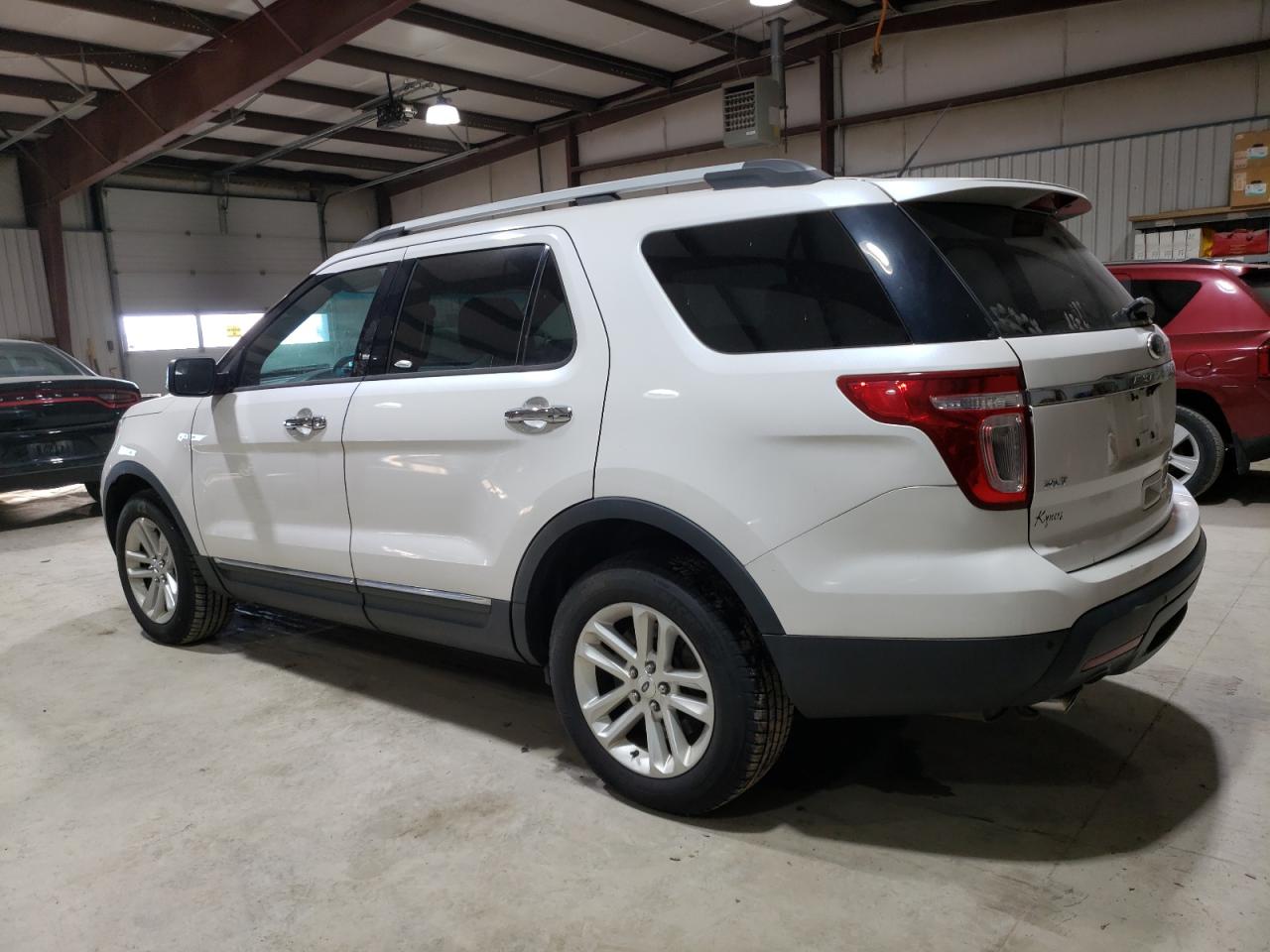 2014 Ford Explorer - Image 2