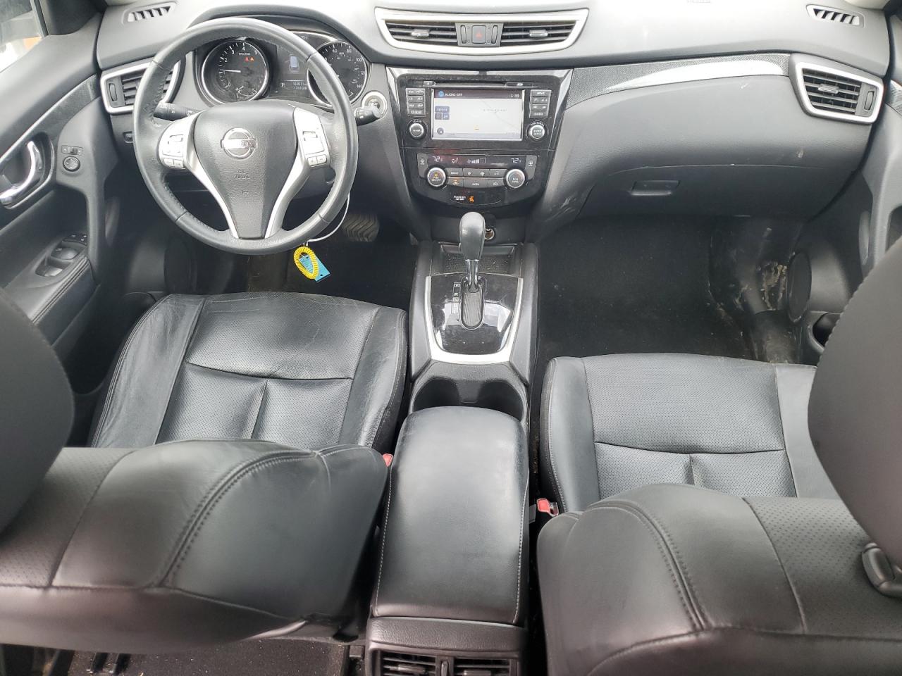 2015 Nissan Rogue - Image 8