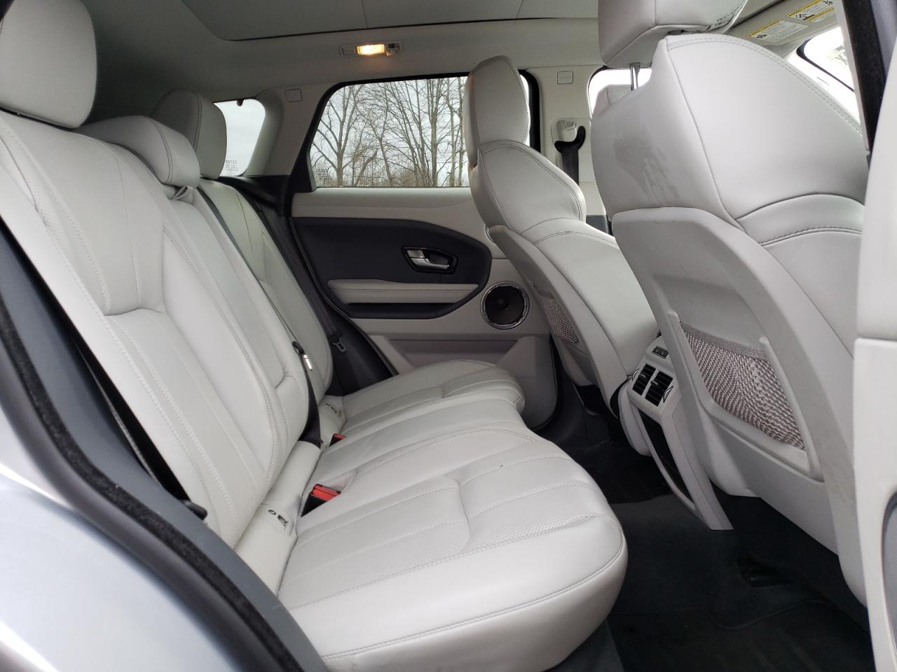 2018 Land Rover Range Rover - Image 11