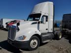 2016 Kenworth T680 Semi Truck de vânzare în Cahokia Heights, IL - Minor Dent/Scratches