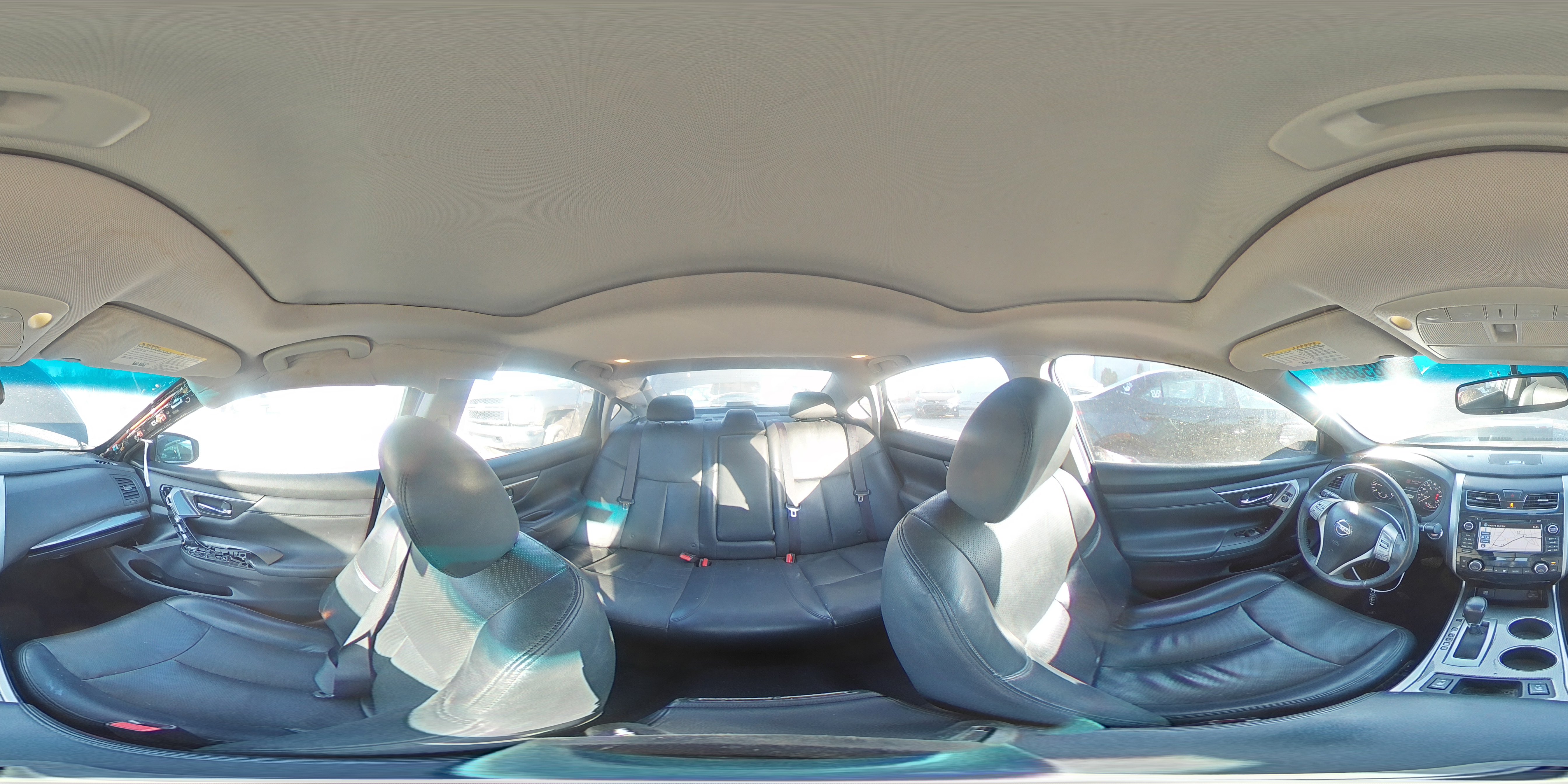 2015 Nissan Altima - Image 15