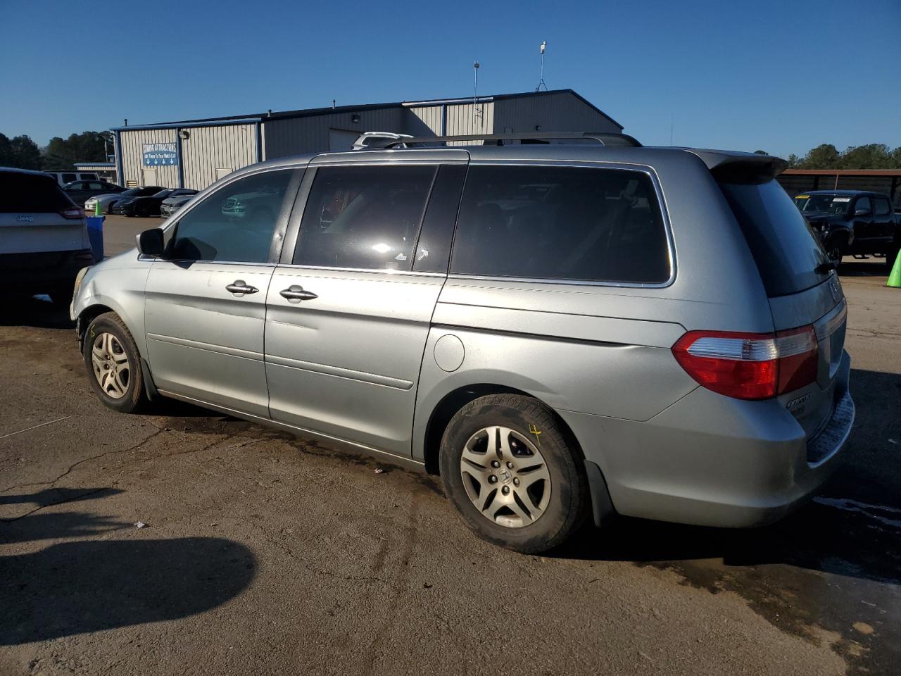 2007 Honda Odyssey - Image 2