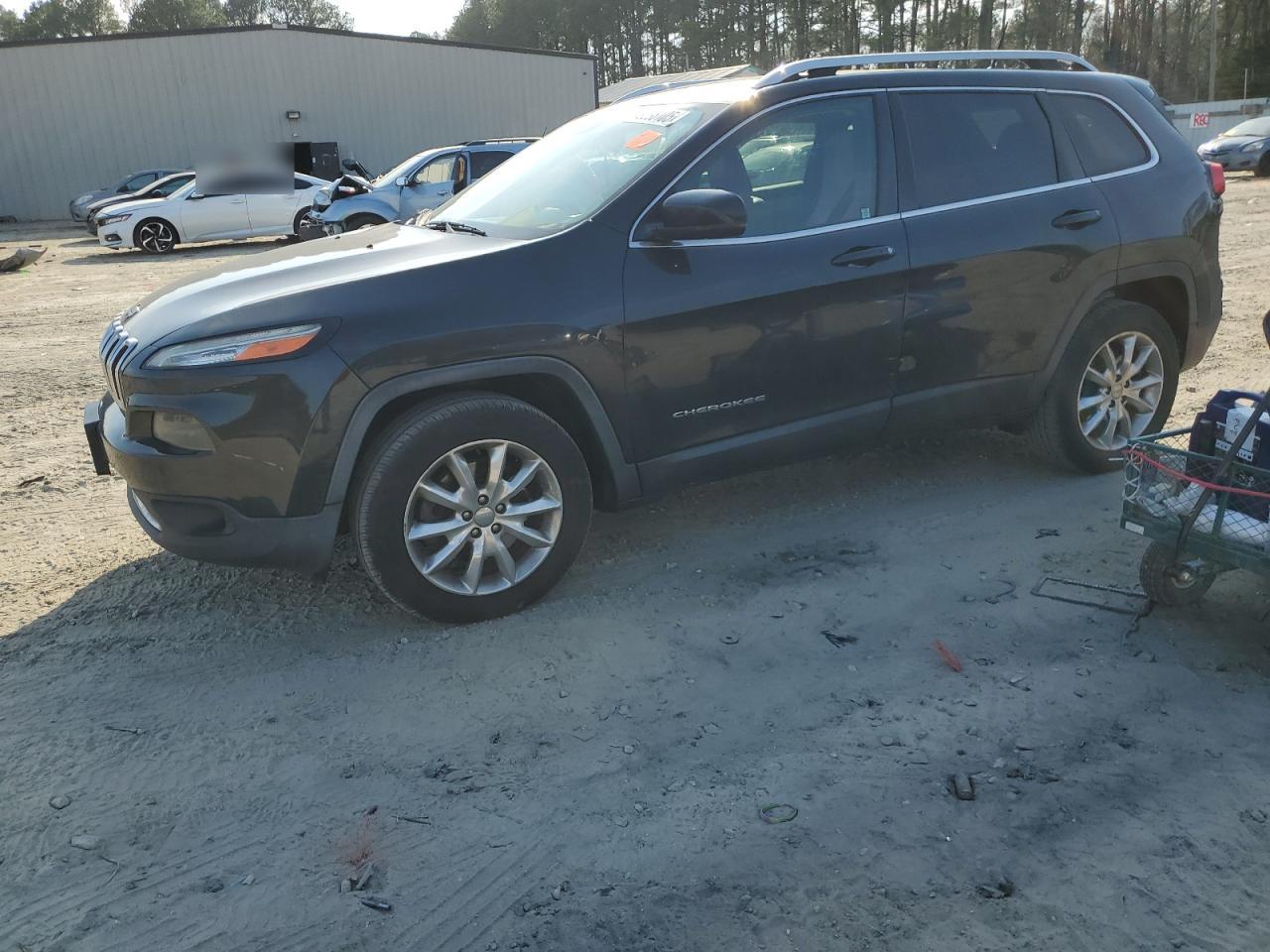 2016 Jeep Cherokee Limited for Sale in Seaford, DE - Front End