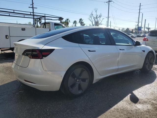  TESLA MODEL 3 2021 Белый