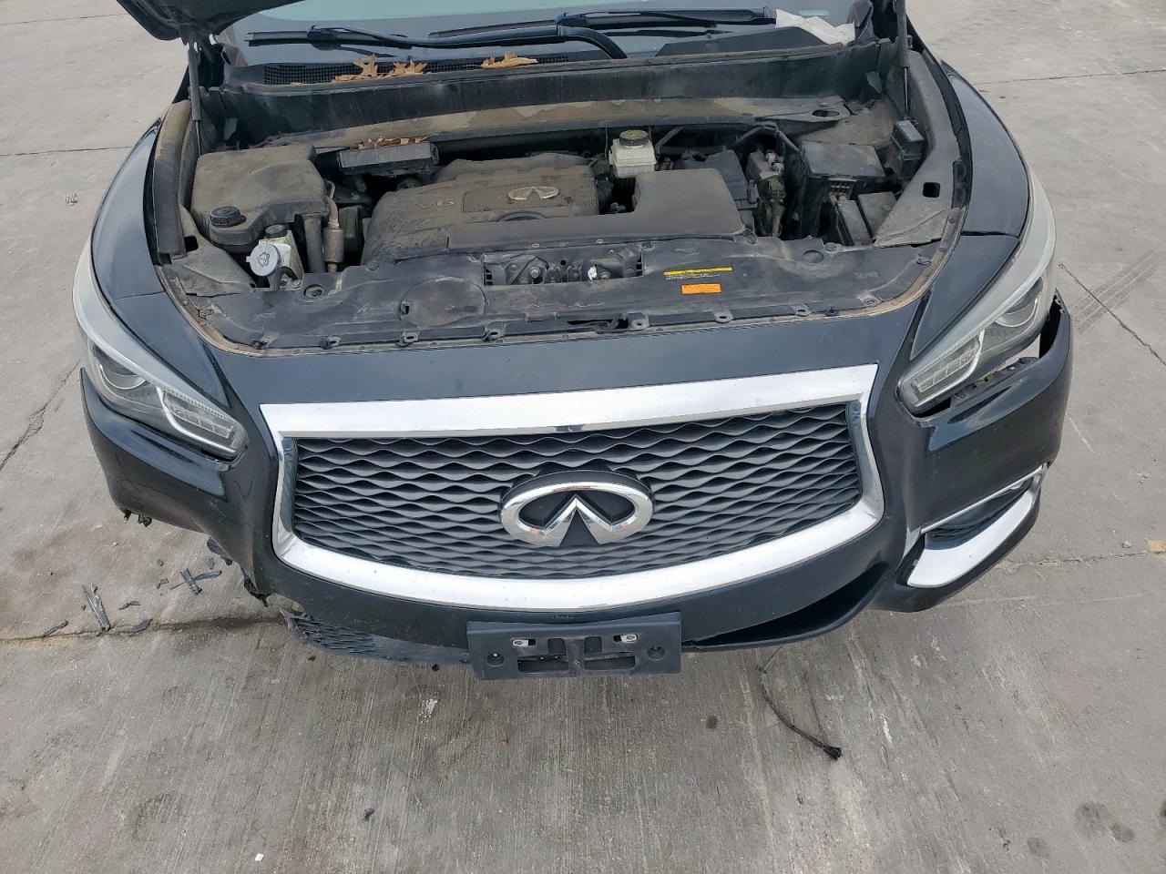 2017 Infiniti QX60 - Image 14
