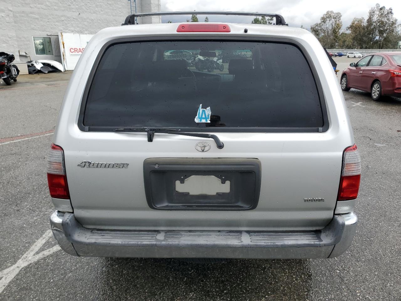 2000 Toyota 4Runner - Image 6