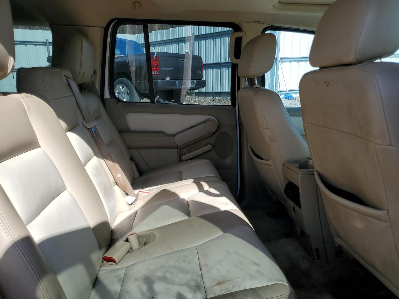 2007 Ford Explorer Limited VIN: 1FMEU65877UB04950 Lot: 49325205