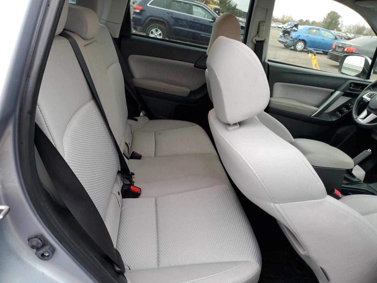 2017 Subaru Forester - Image 11