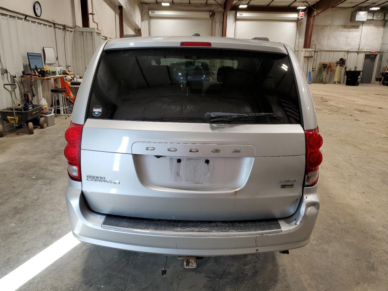2011 Dodge Caravan - Image 6