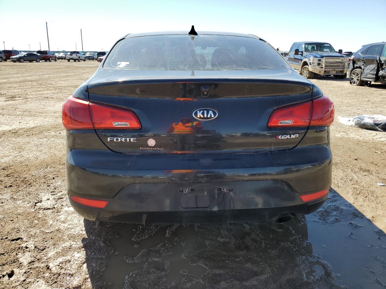 2015 Kia Forte - Image 6